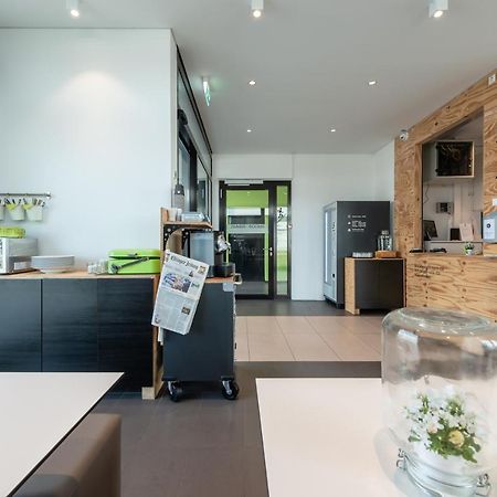 A2 Hotels Denkendorf - Airport & Messe Esterno foto